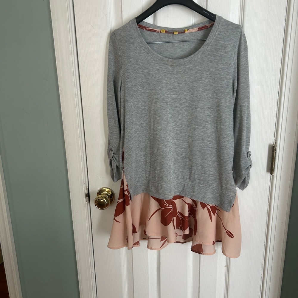 Anthro little yellow button crew neck sweater
